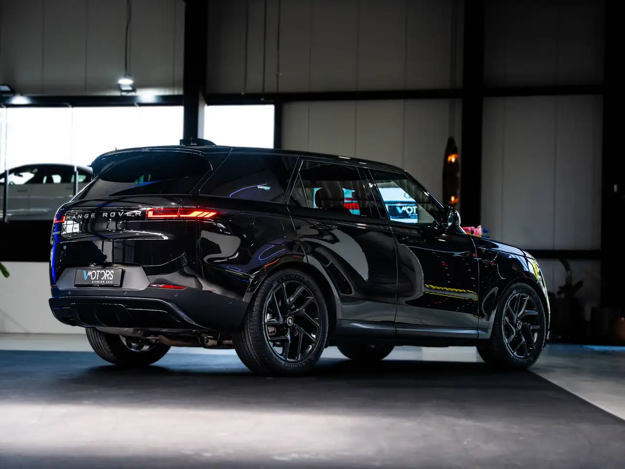 Land Rover Range Rover Sport - 5