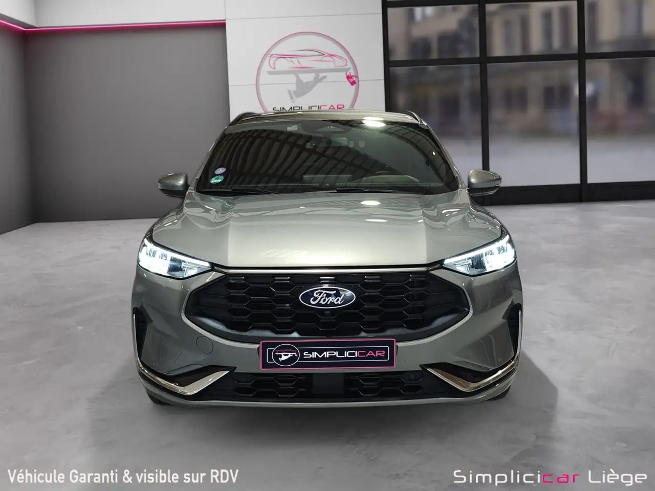Ford Kuga - 2