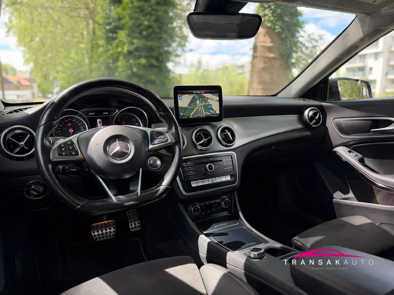 Mercedes-Benz CLA 200 - 7
