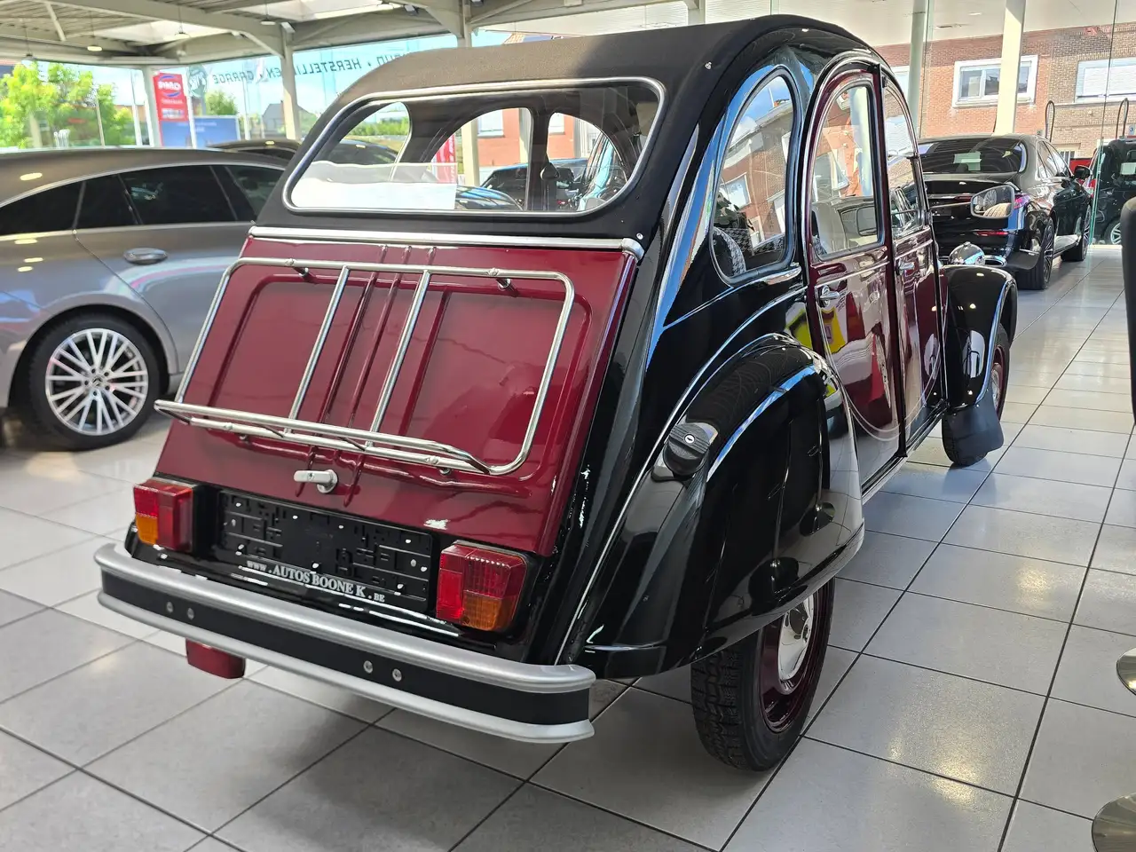 Citroen 2CV - 8