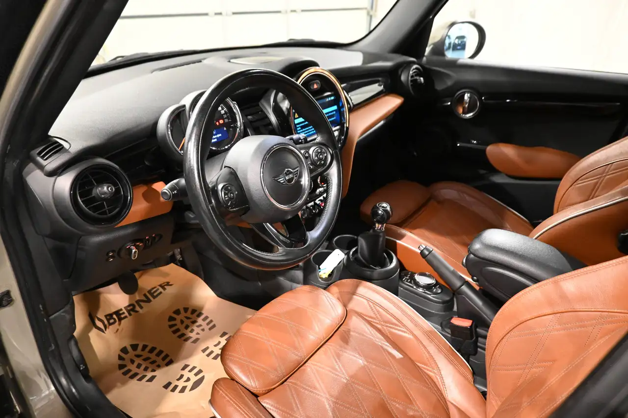 MINI Cooper - 9