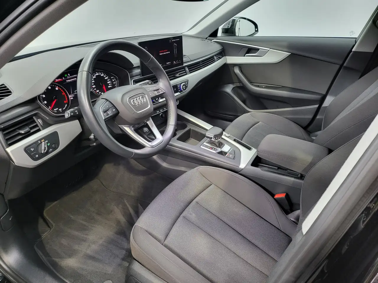 Audi A4 - 11