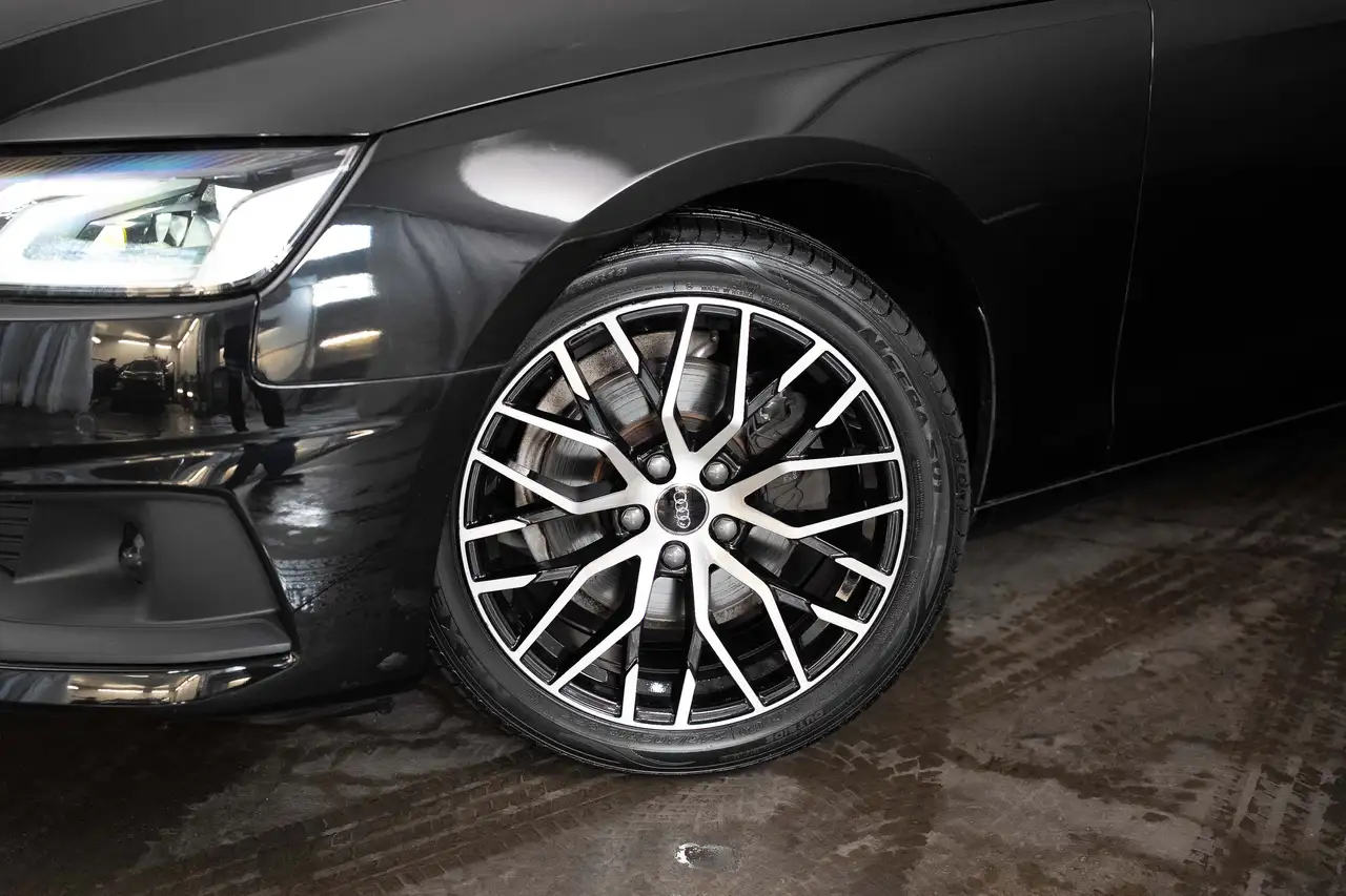 Audi A4 - 6