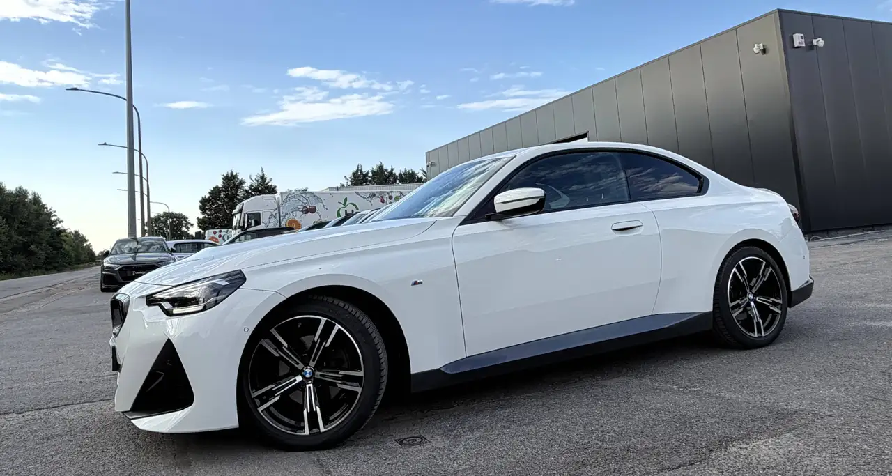 BMW 220 - 4
