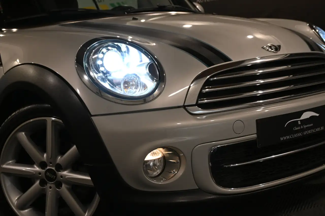 MINI Cooper D Cabrio - 3