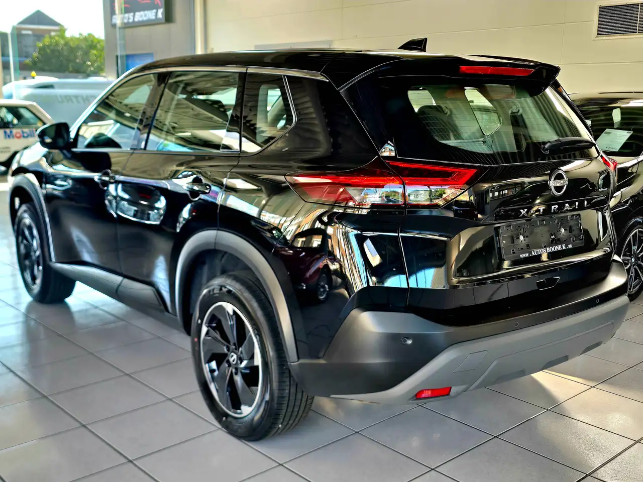 Nissan X-Trail - 2