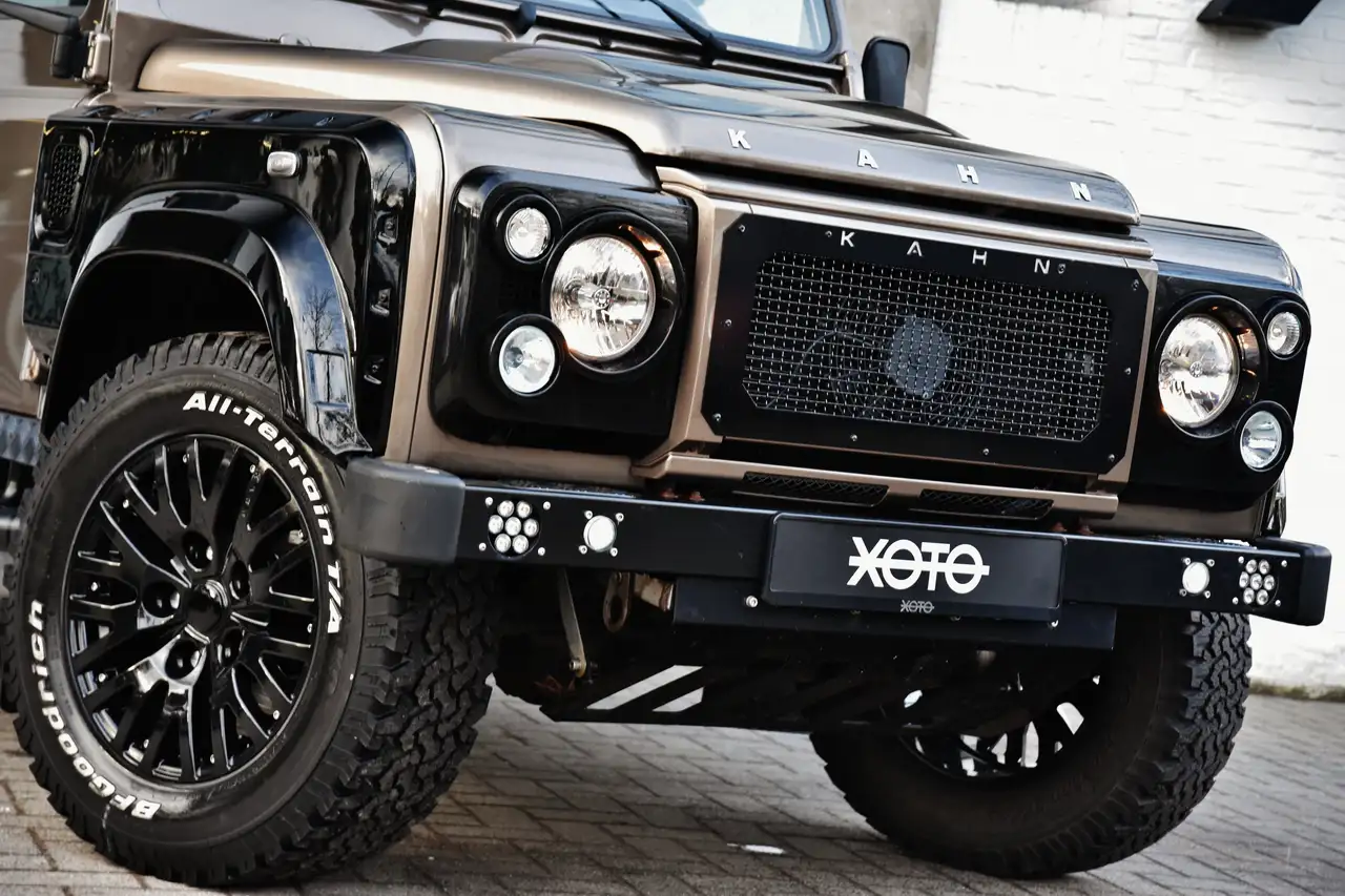 Land Rover Defender - 10