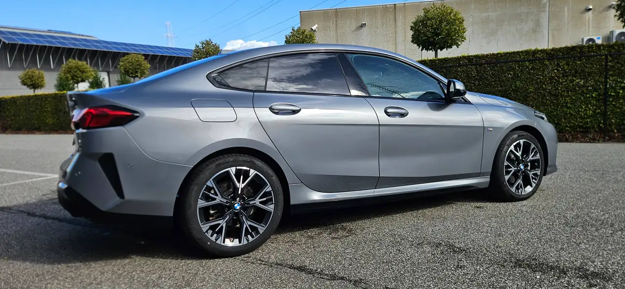 BMW 220 - 7