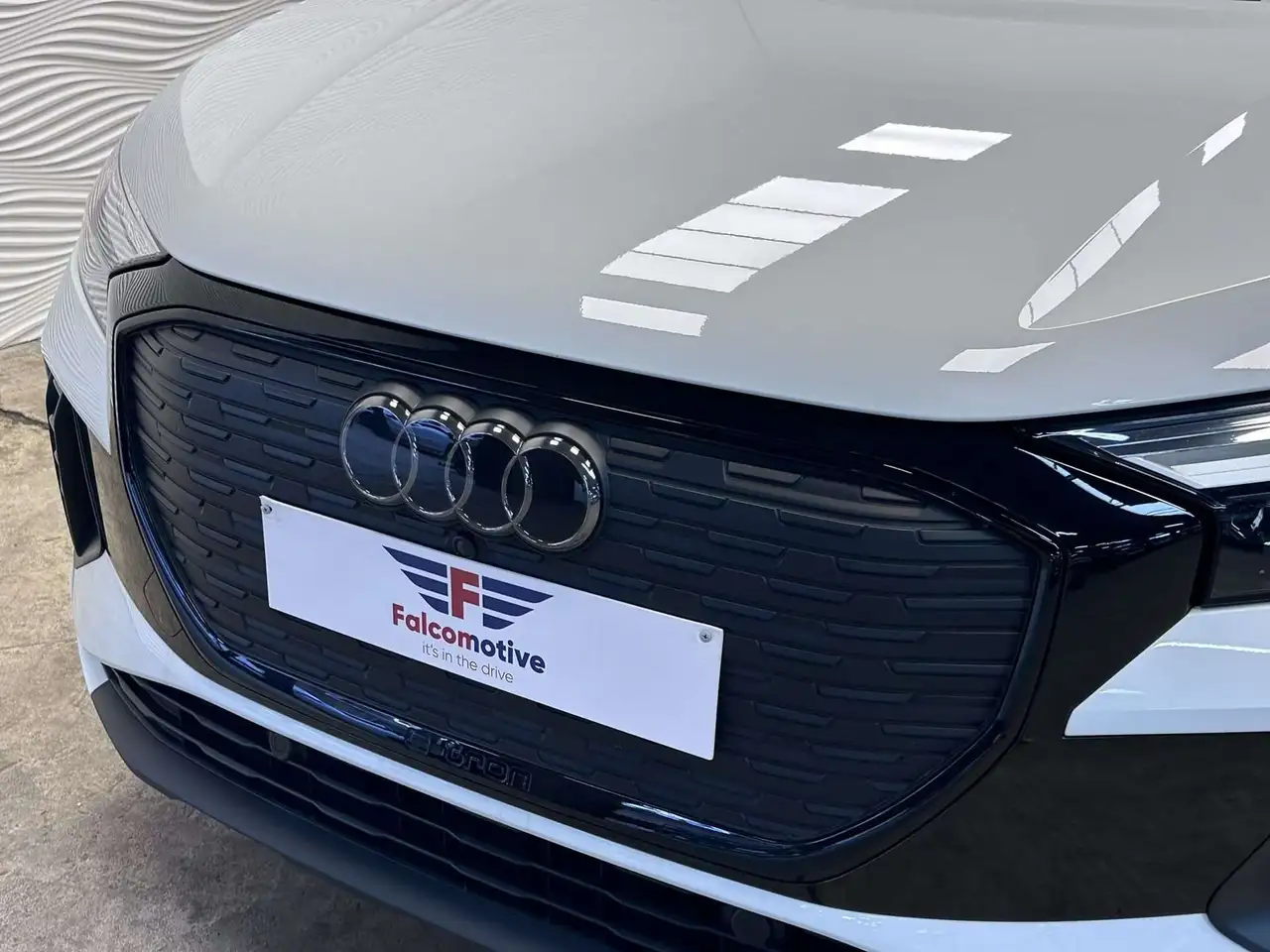 Audi Q4 e-tron - 9