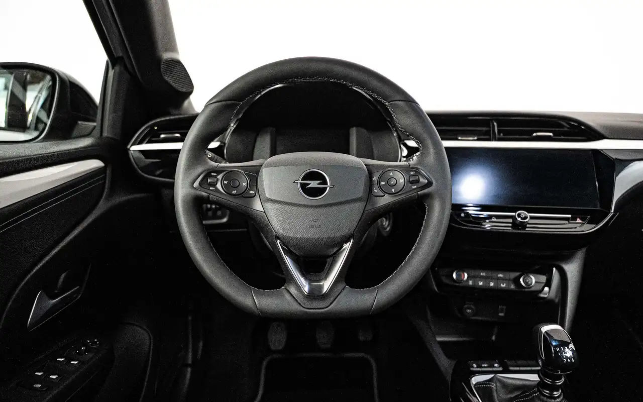Opel Corsa - 11