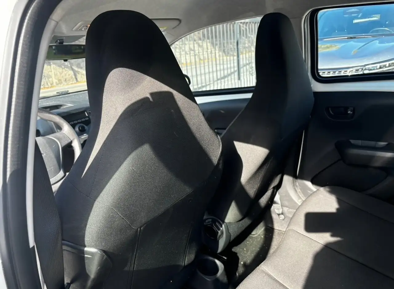 Peugeot 108 - 11