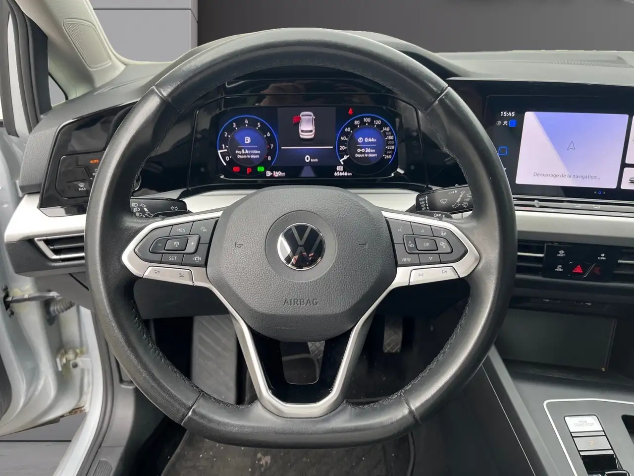Volkswagen Golf - 12