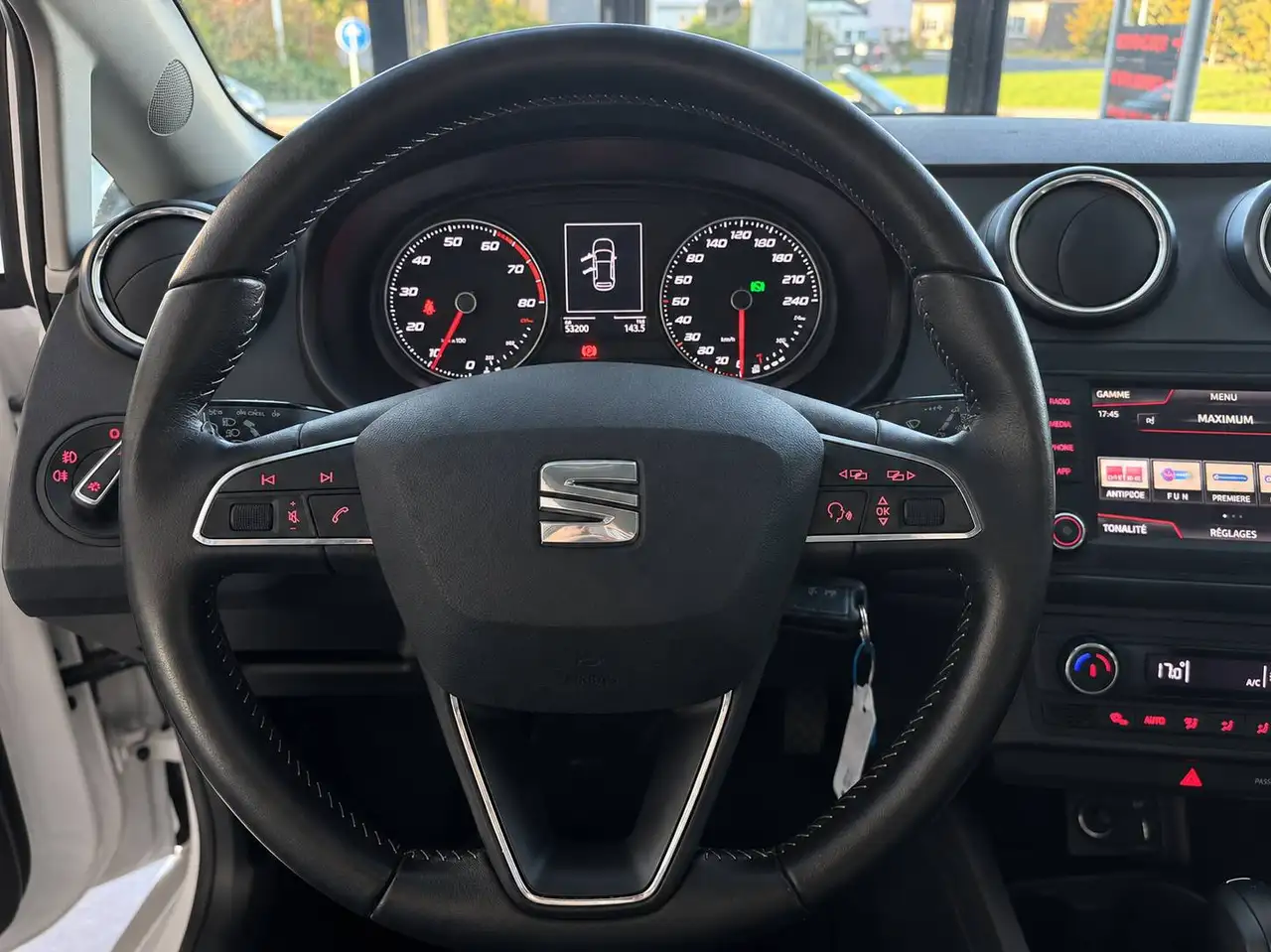 SEAT Ibiza - 12