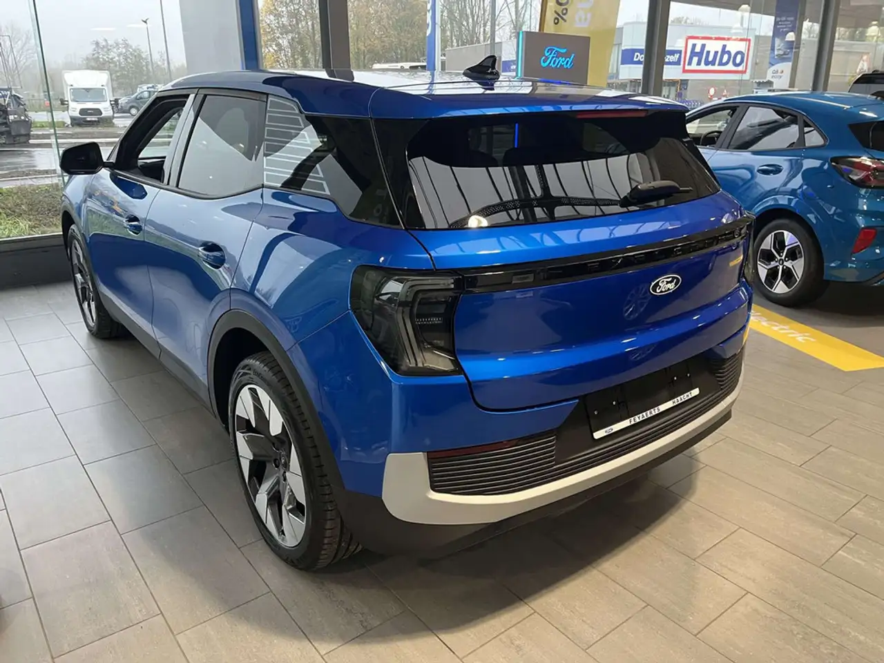 Ford Explorer - 3