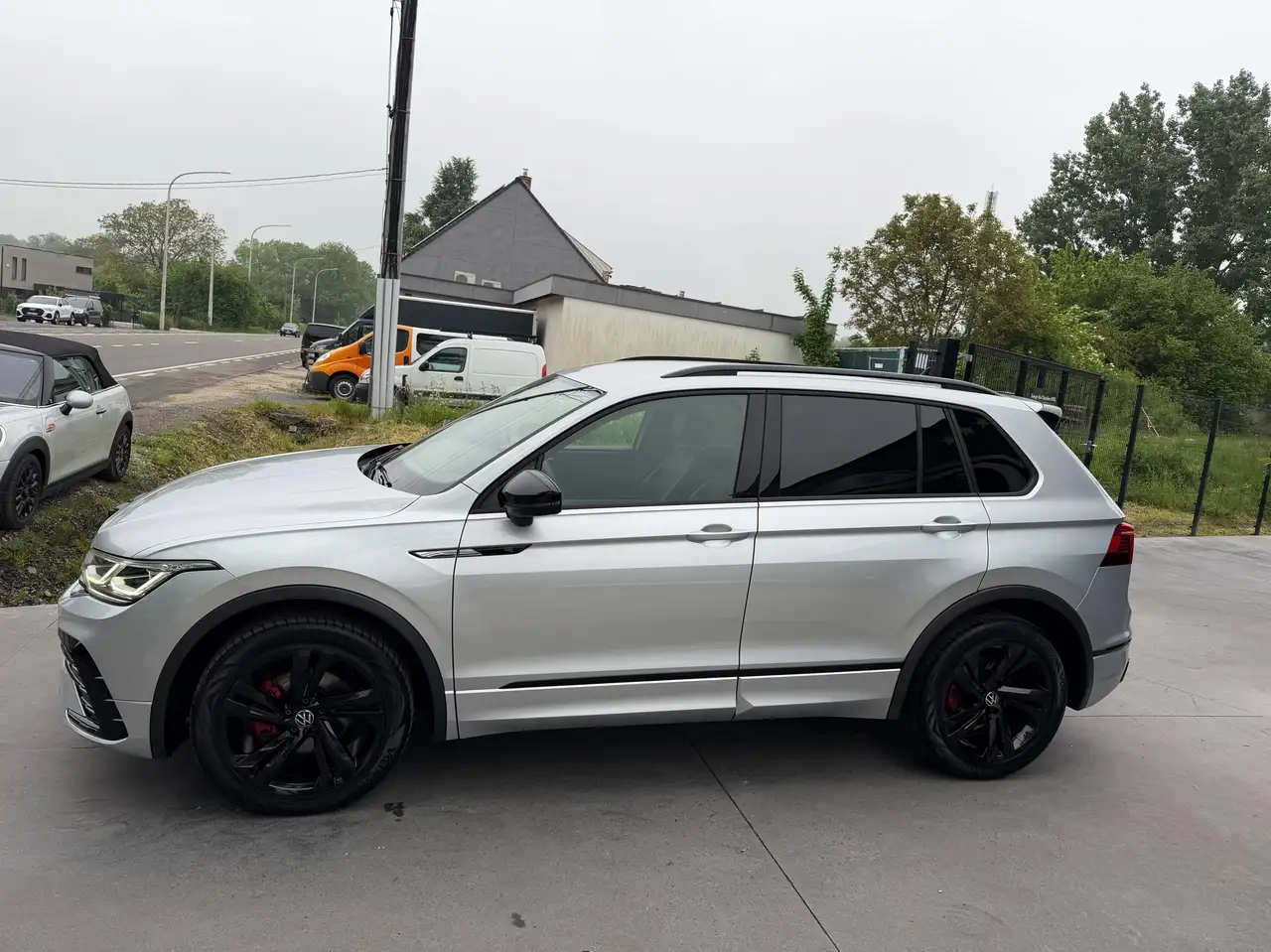 Volkswagen Tiguan - 6