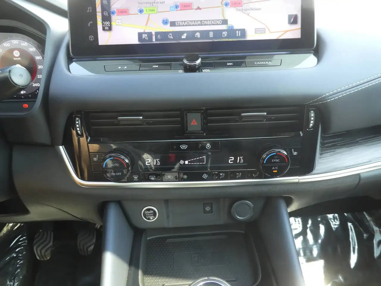 Nissan Qashqai - 11