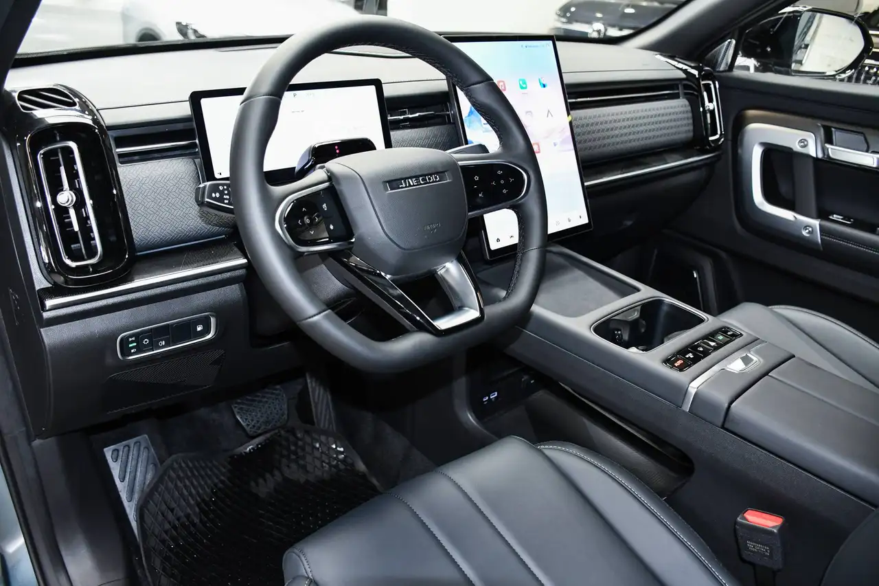 Jaecoo J7 - 8