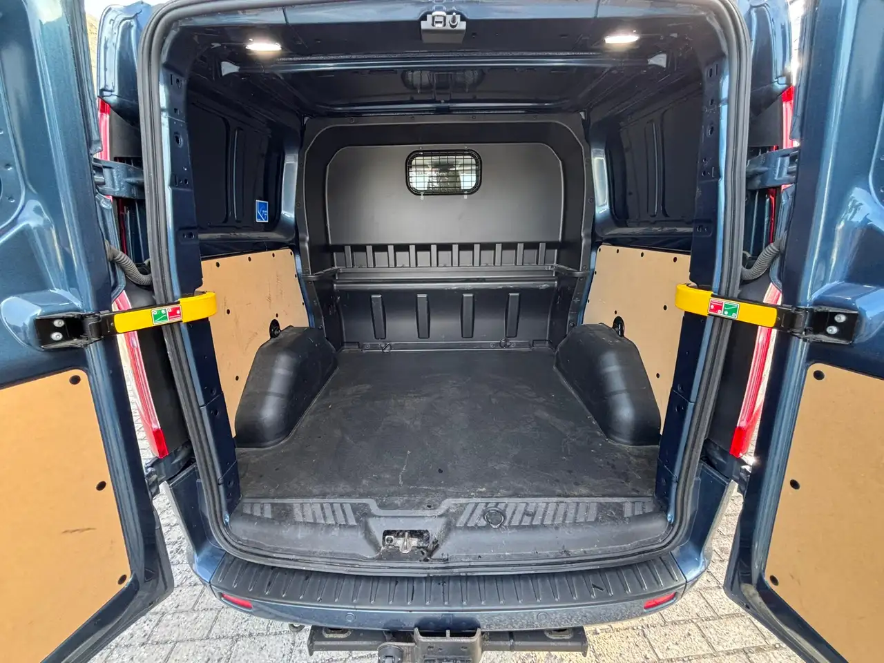 Ford Transit Custom - 7