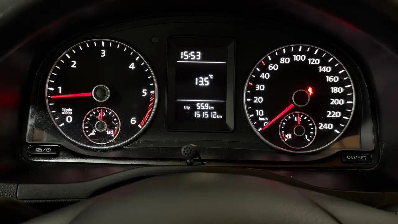 Volkswagen Caddy - 10