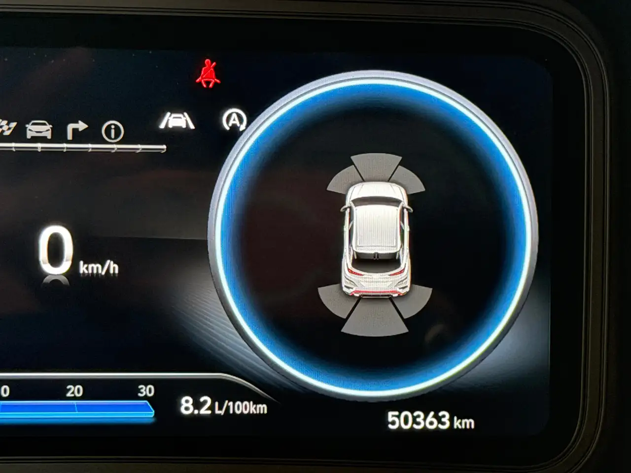 Hyundai KONA - 10