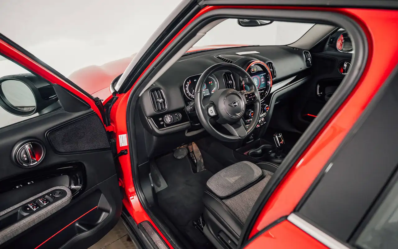 MINI Cooper Countryman - 12