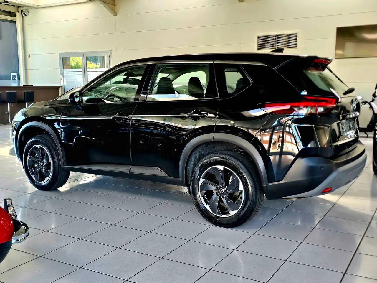 Nissan X-Trail - 4