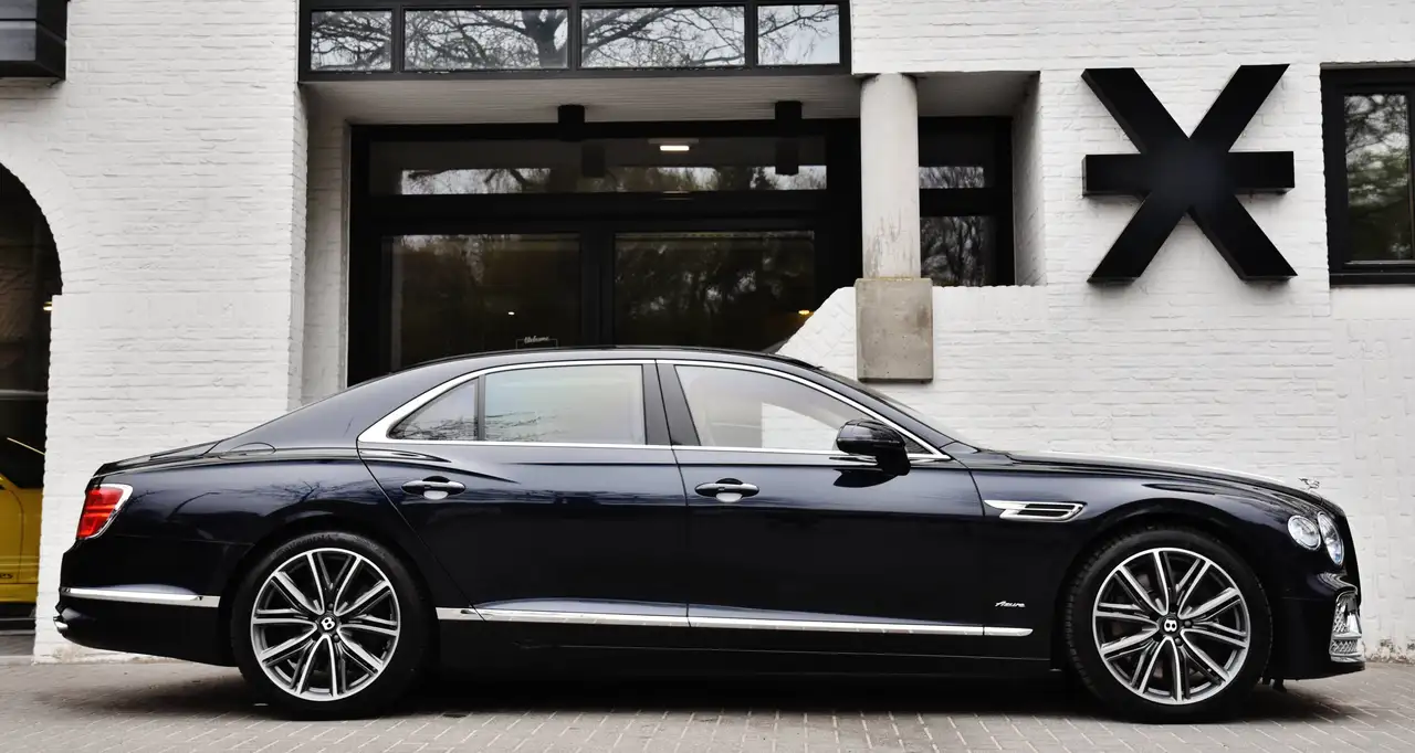 Bentley Flying Spur - 3