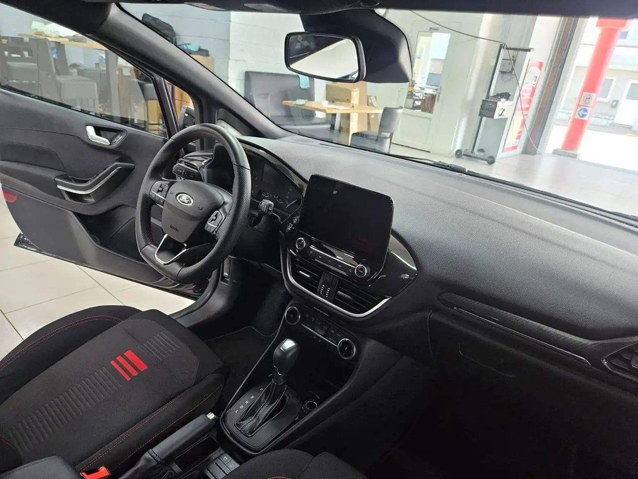 Ford Fiesta - 11