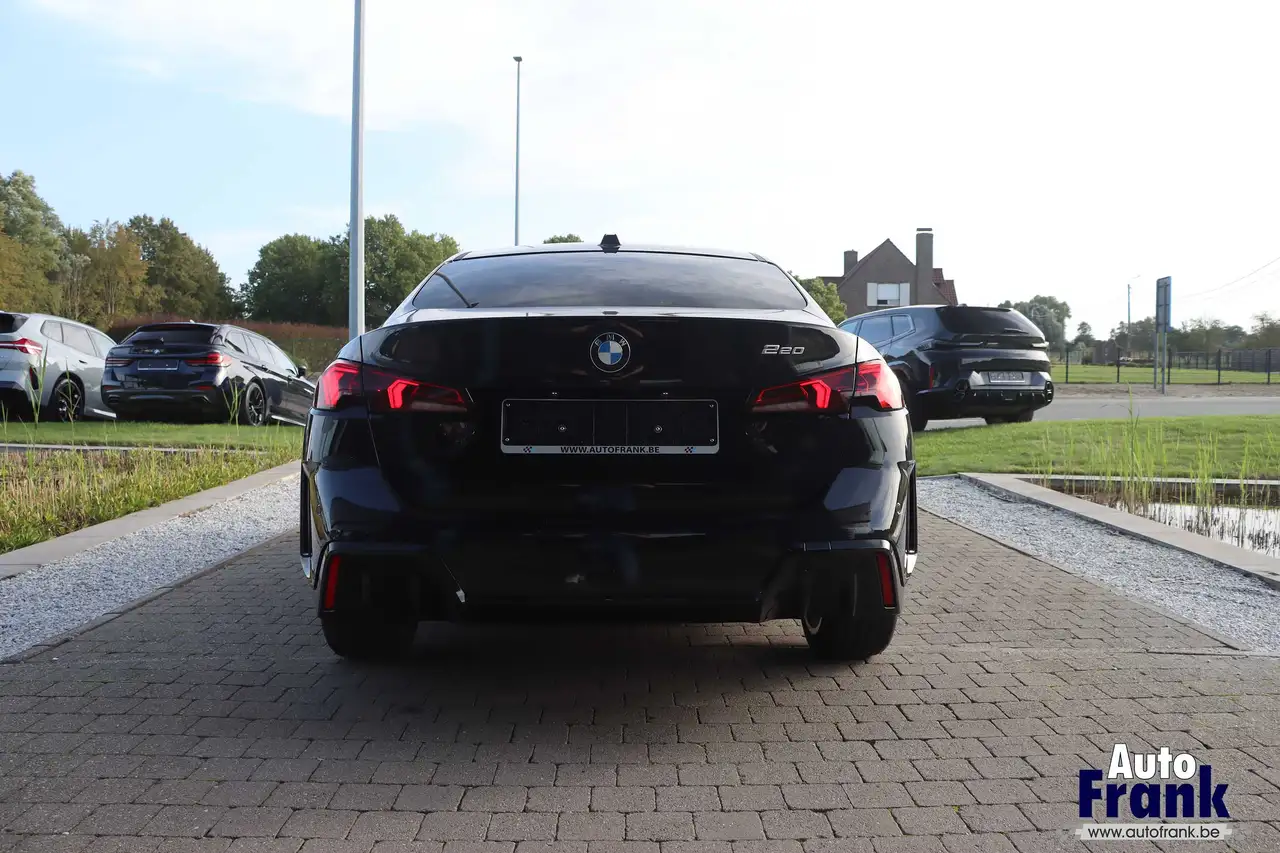 BMW 220 - 6