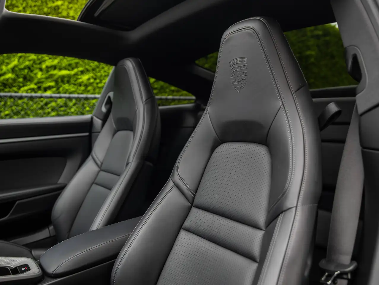 Porsche 992 - 8