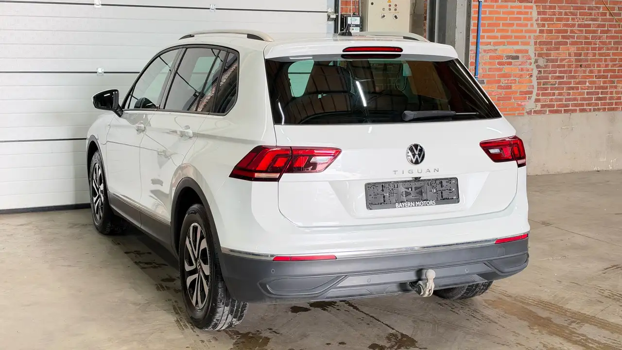 Volkswagen Tiguan - 6