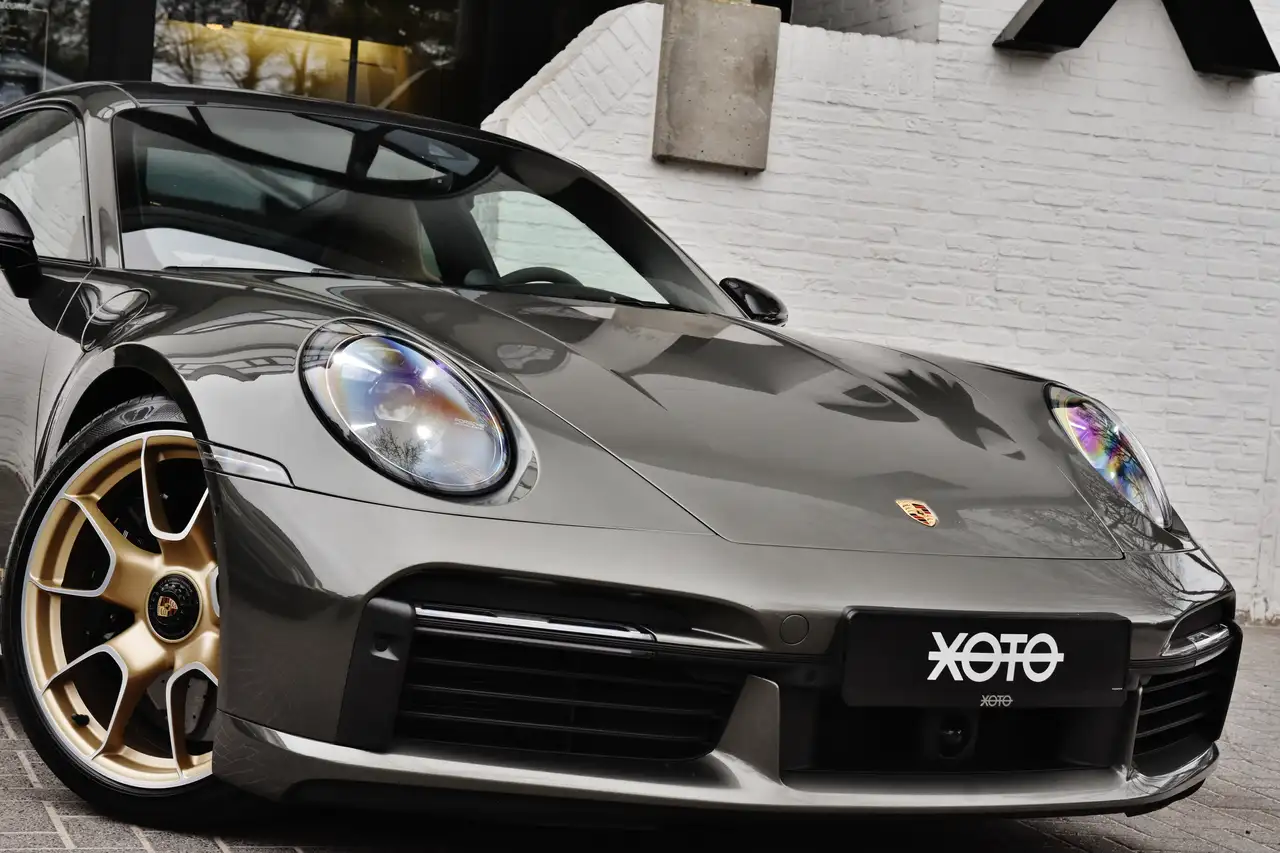 Porsche 992 - 10
