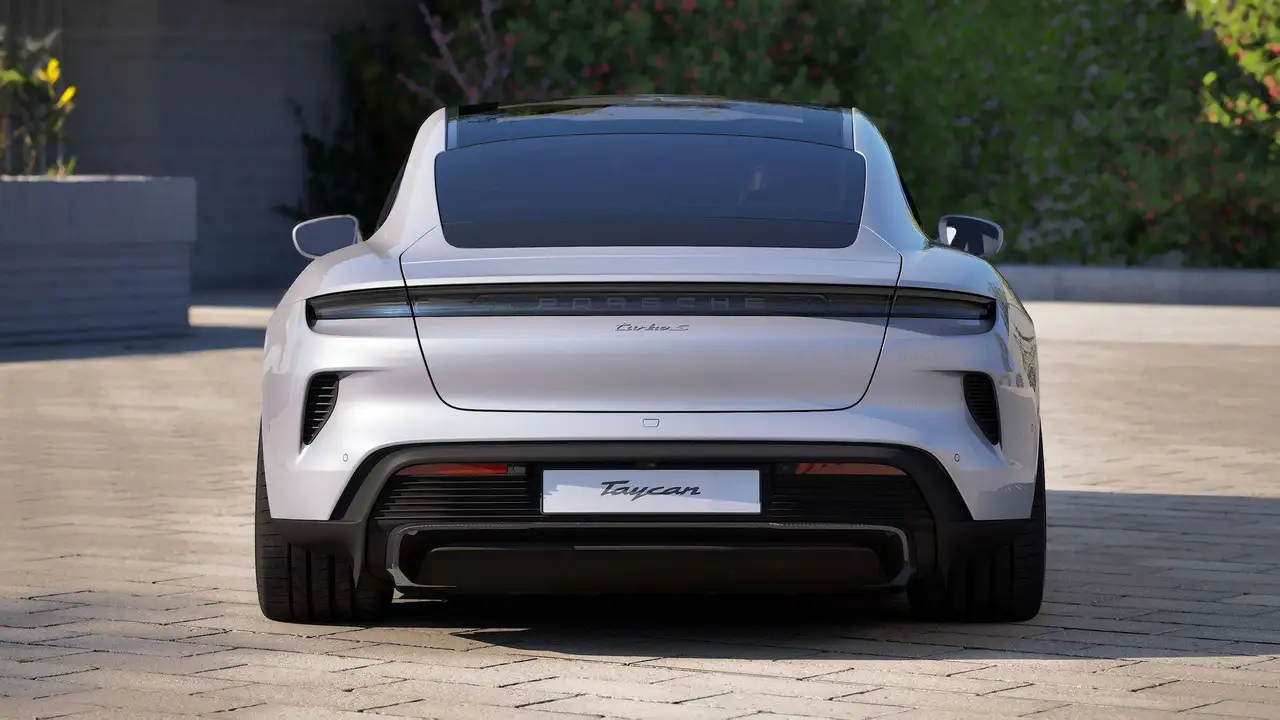 Porsche Taycan - 7