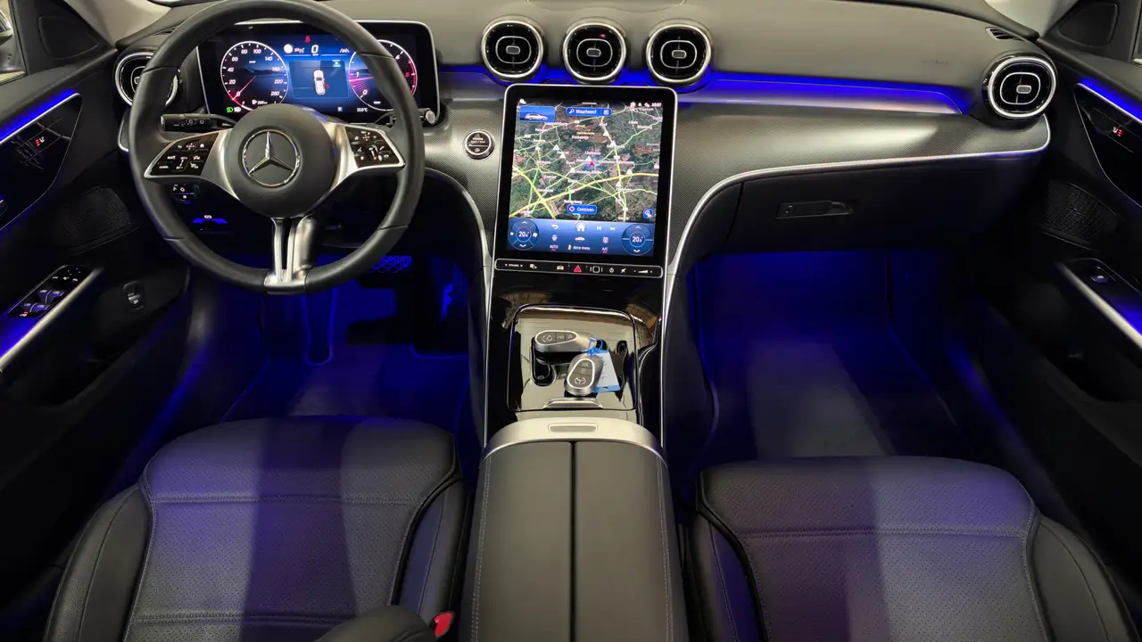 Mercedes-Benz C 200 - 3