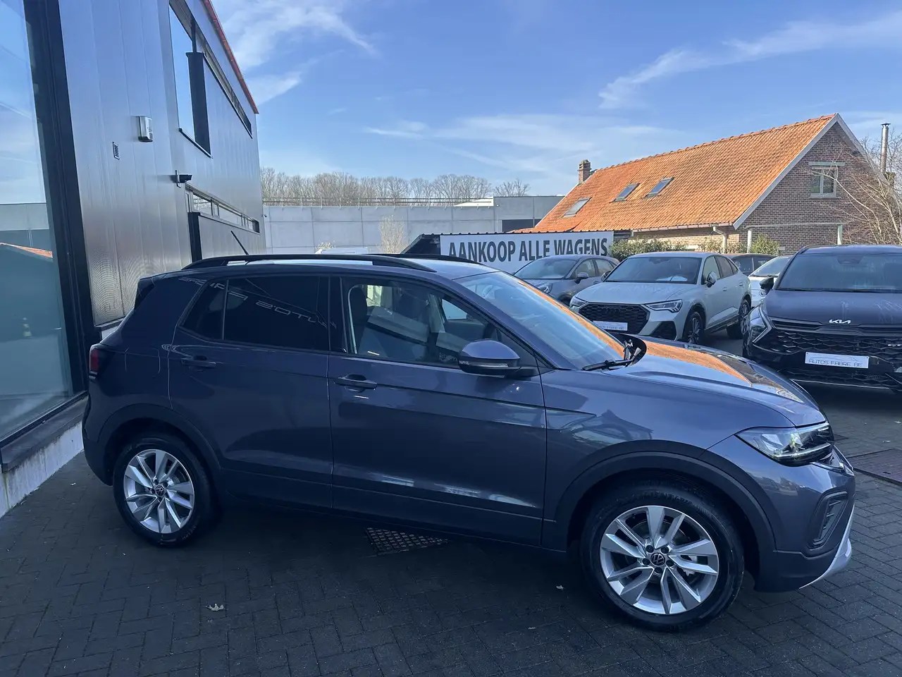 Volkswagen T-Cross - 3