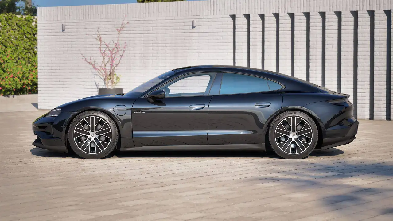 Porsche Taycan - 3