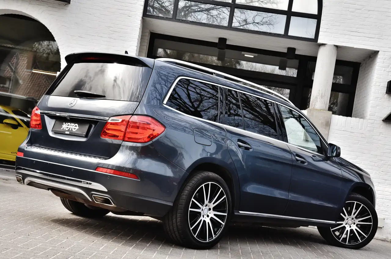 Mercedes-Benz GL 500 - 8