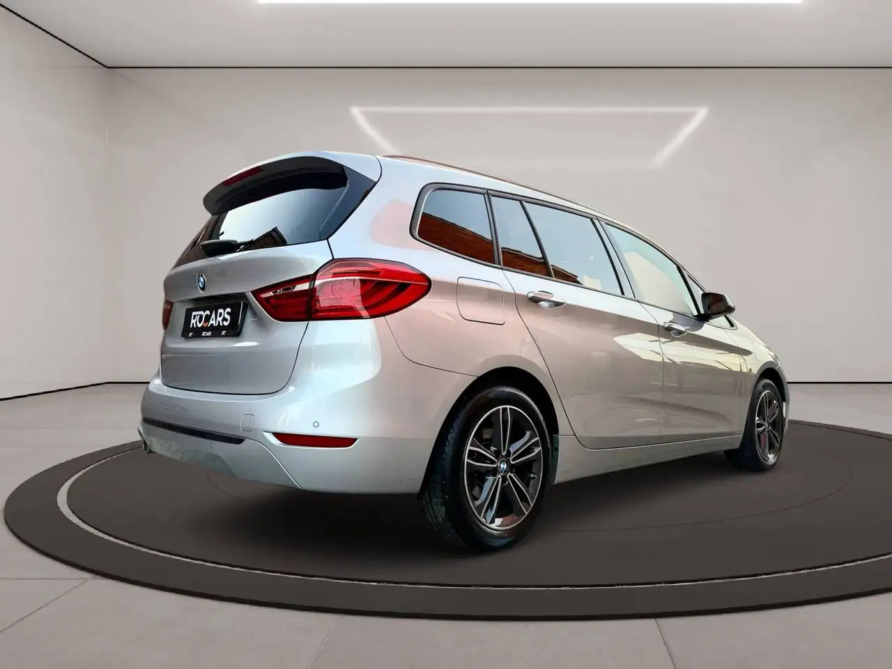 BMW 218 - 7
