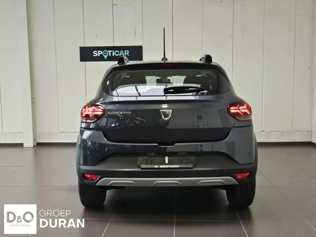 Dacia Sandero - 8