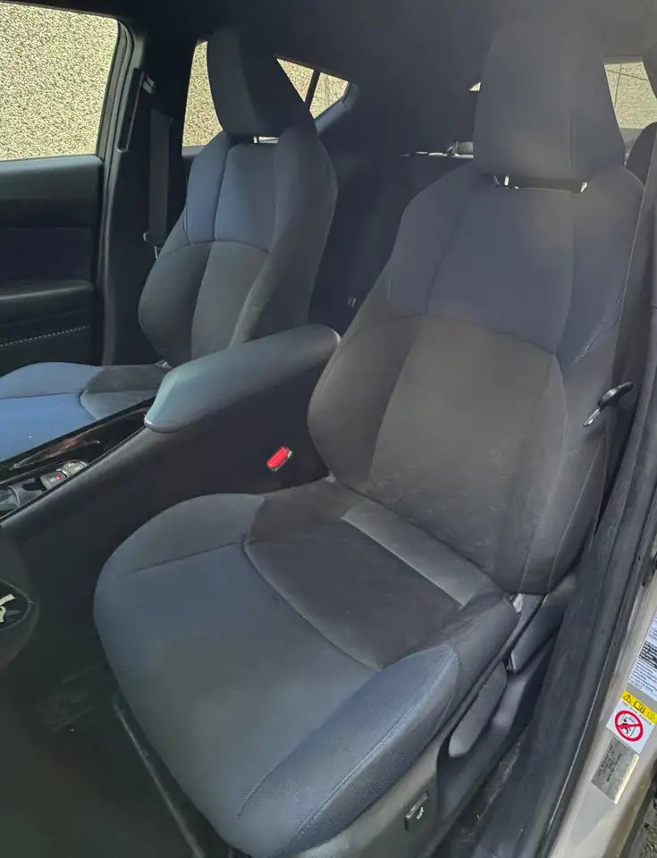 Toyota C-HR - 9