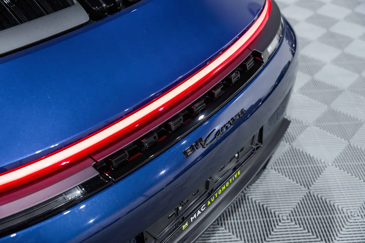 Porsche 992 - 11