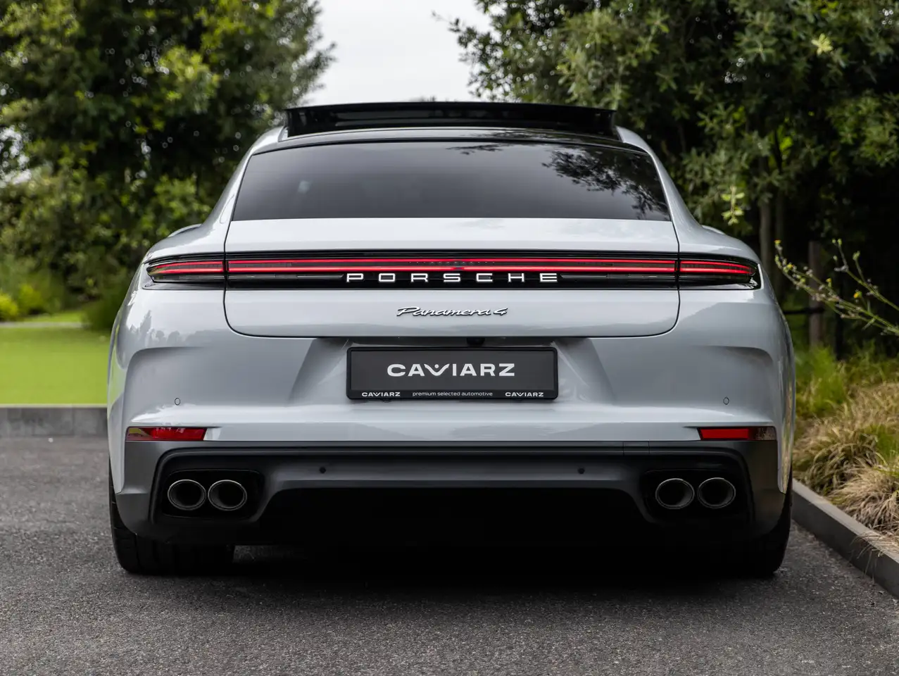 Porsche Panamera - 6