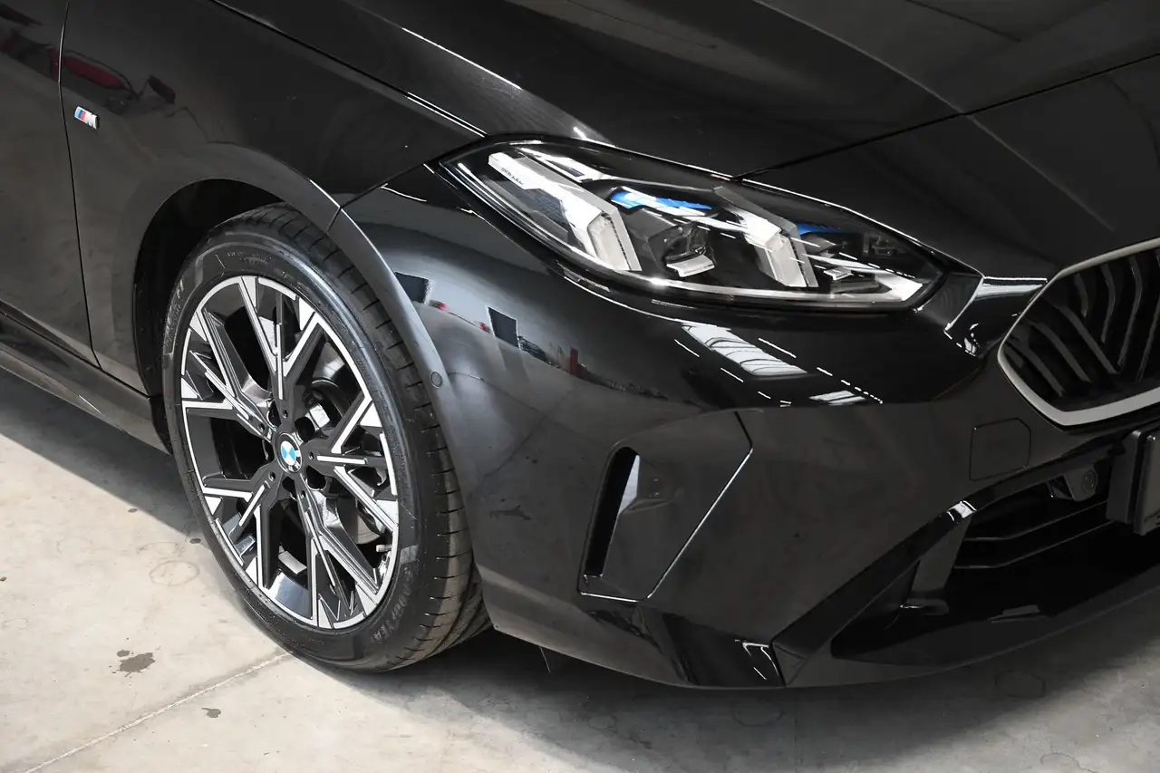 BMW 120 - 10