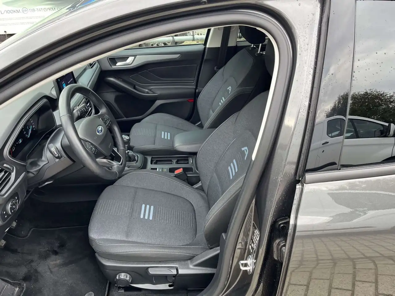 Ford Focus - 9
