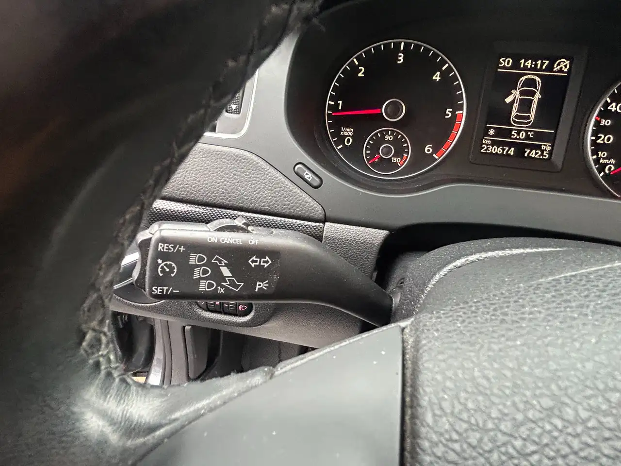 Volkswagen Jetta - 9