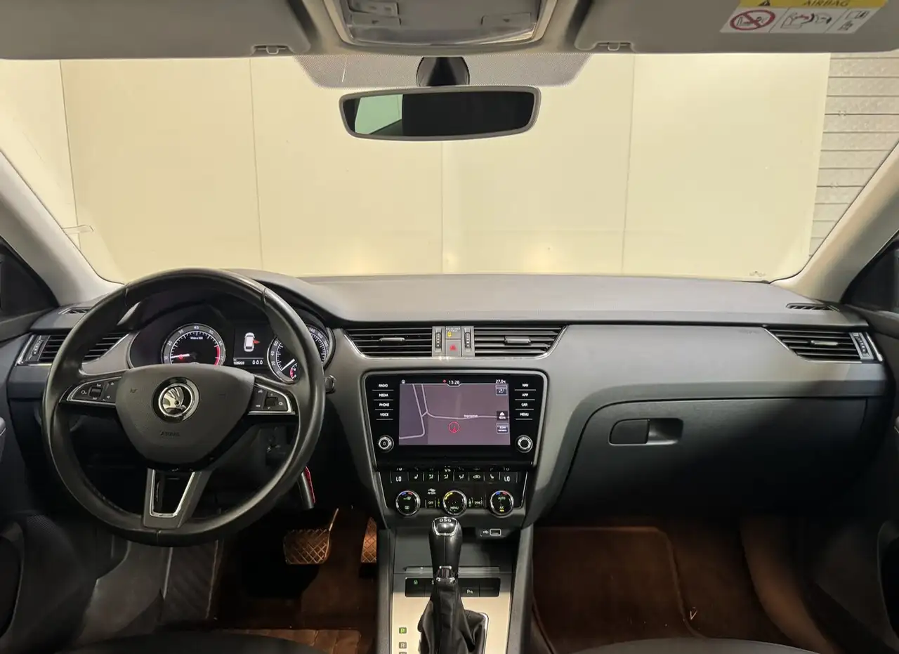 Skoda Octavia - 11