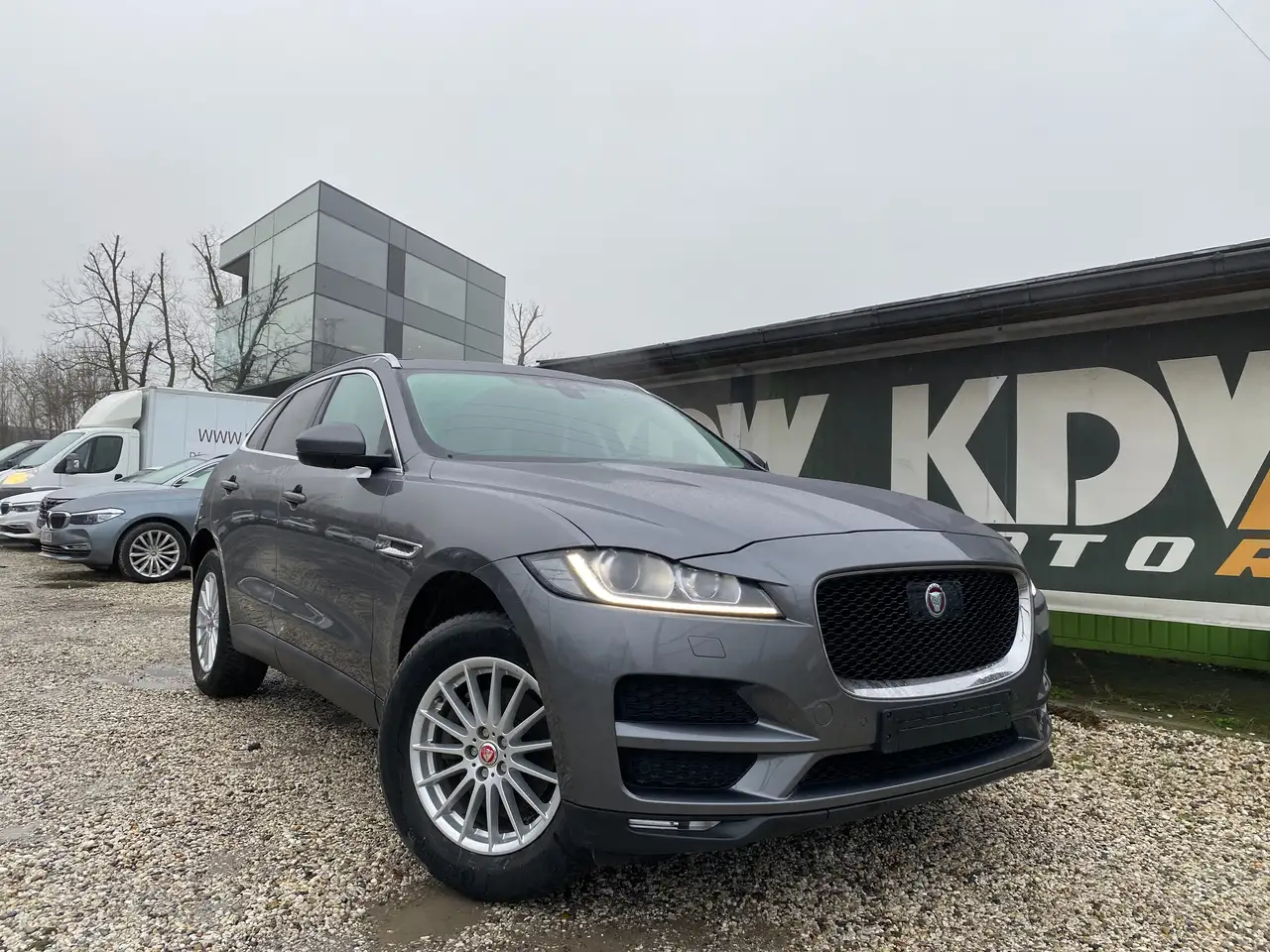 Jaguar F-Pace