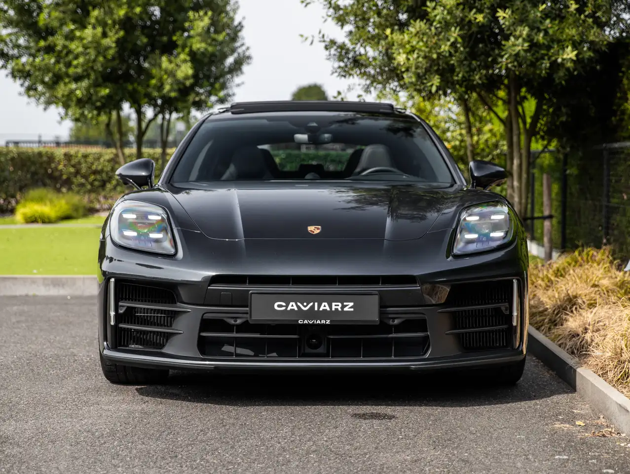 Porsche Panamera - 4