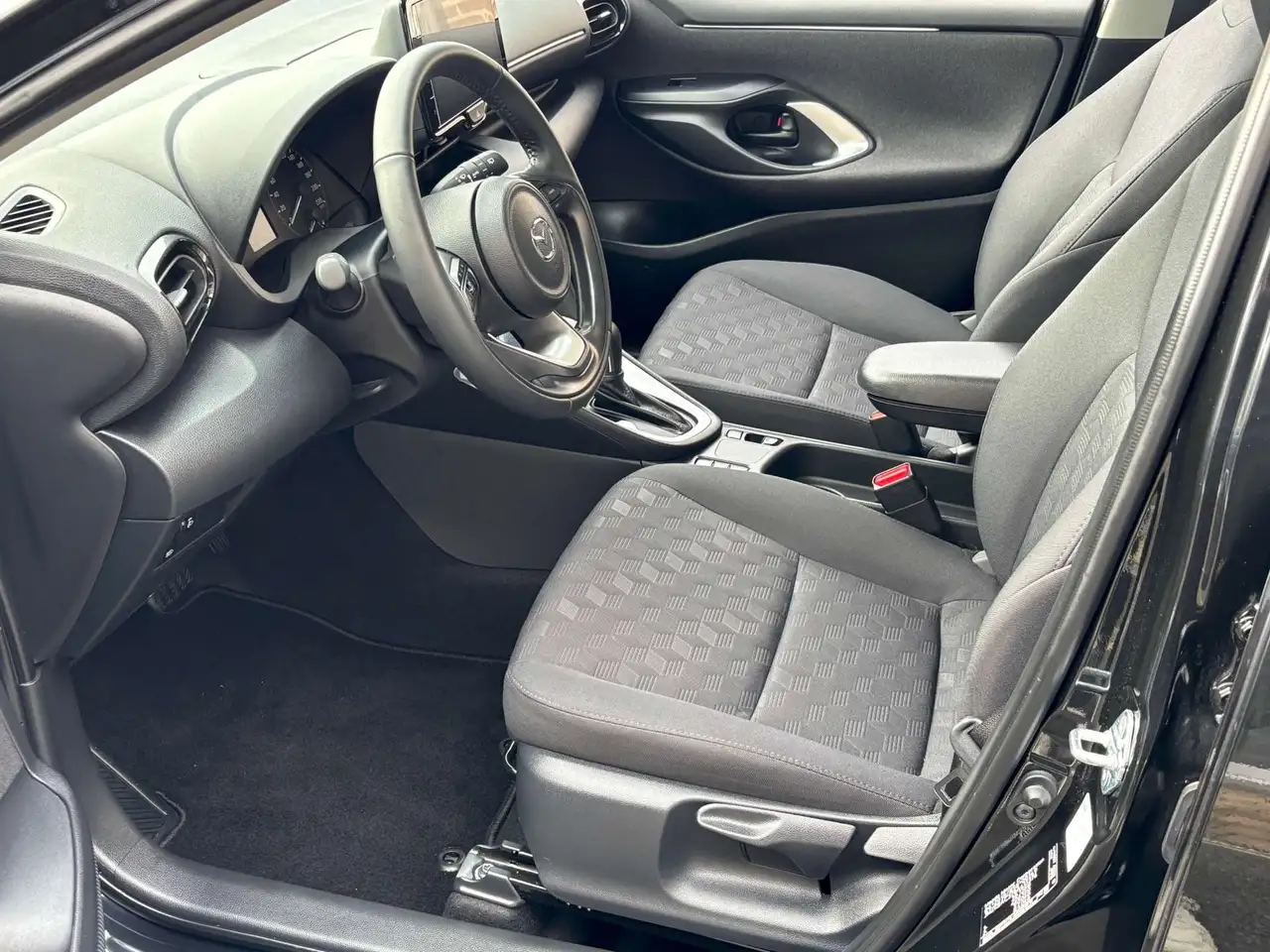 Mazda 2 - 9