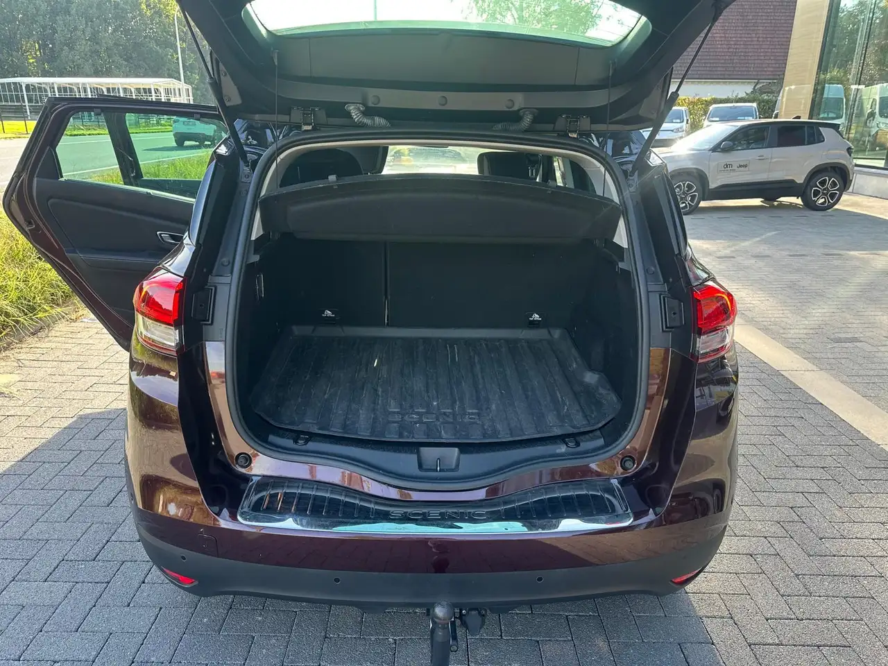 Renault Scenic - 10